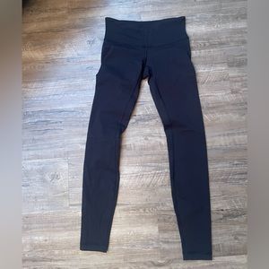 Lululemon wunder under leggings Luon material